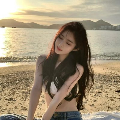 屋顶上的少女
