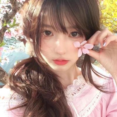 笨拙之极的前辈。